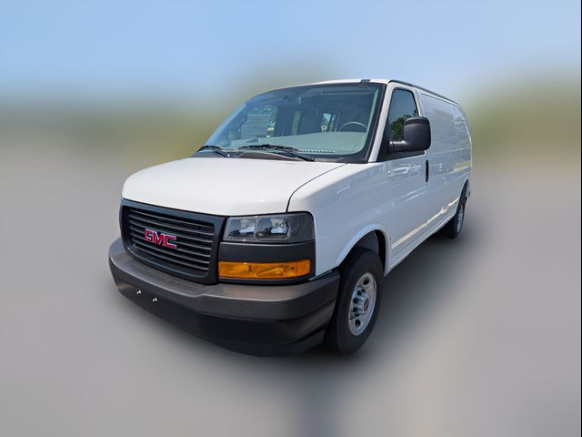 2026 GMC Savana Base