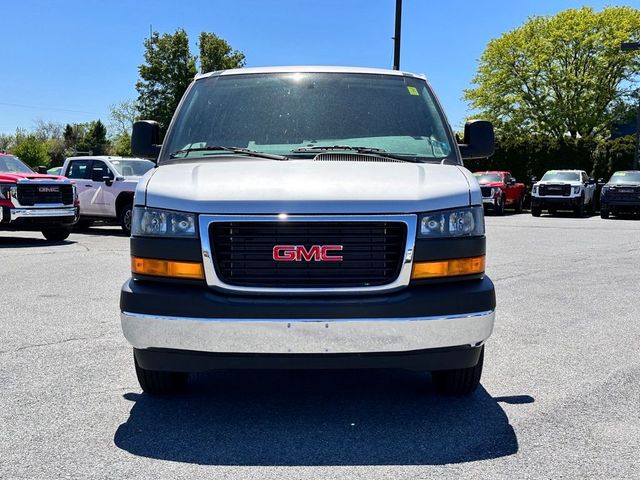 2026 GMC Savana Base