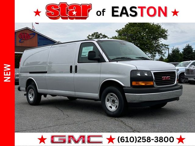 2026 GMC Savana Base
