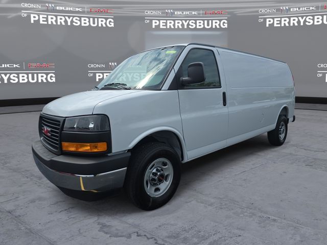2026 GMC Savana Base