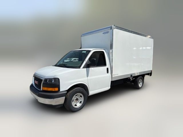 2026 GMC Savana Base