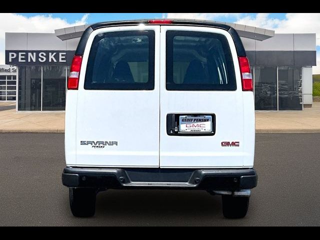 2026 GMC Savana Base