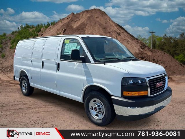 2026 GMC Savana Base