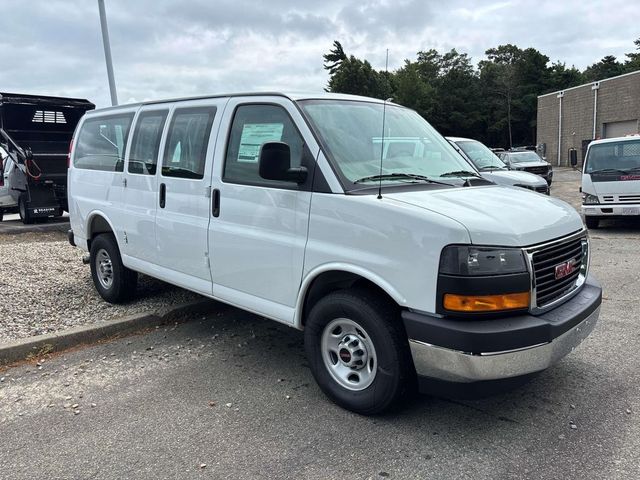 2026 GMC Savana Base