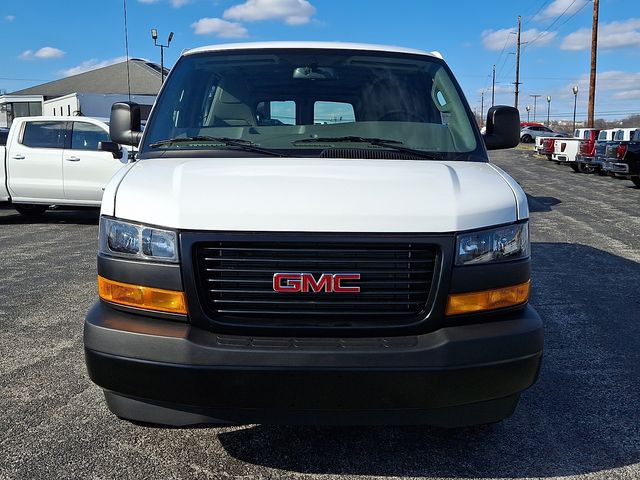 2026 GMC Savana Base