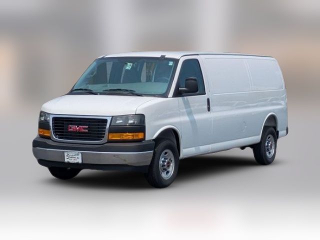 2026 GMC Savana Base