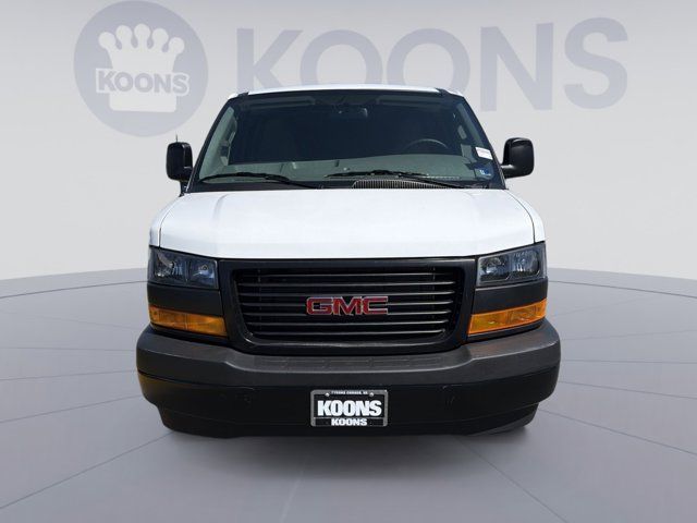 2026 GMC Savana Base