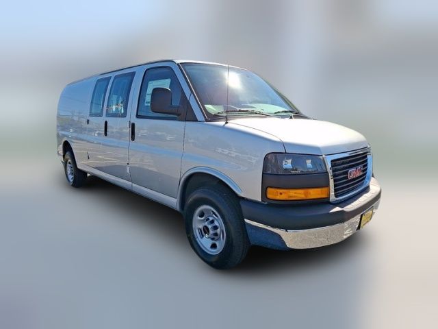 2026 GMC Savana Base