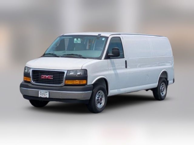 2026 GMC Savana Base
