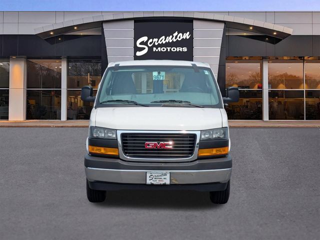 2026 GMC Savana Base