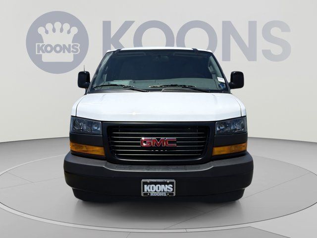 2026 GMC Savana Base