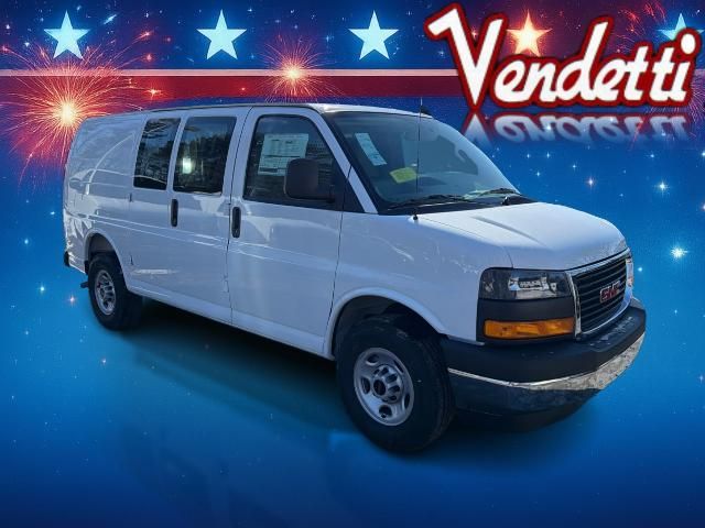 2026 GMC Savana Base