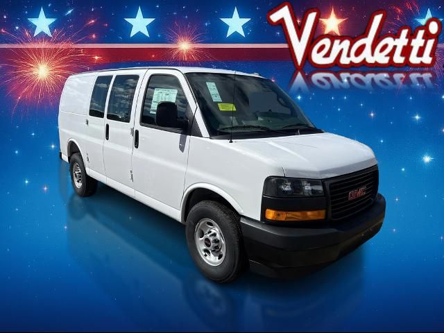 2026 GMC Savana Base
