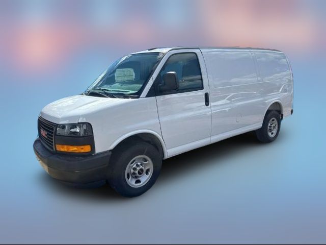 2026 GMC Savana Base