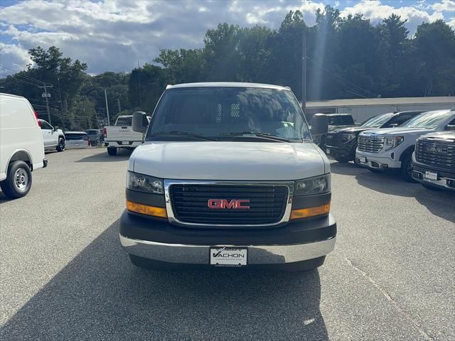 2026 GMC Savana Base