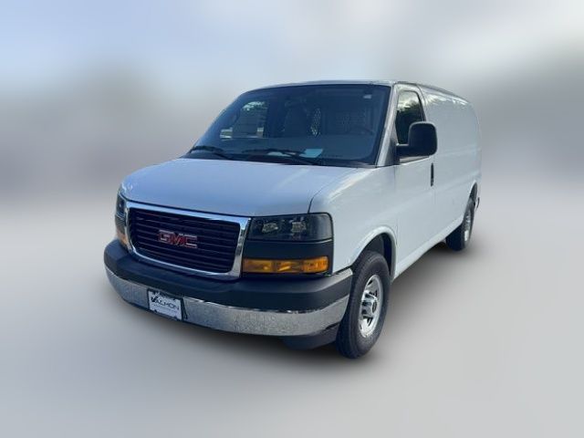 2026 GMC Savana Base
