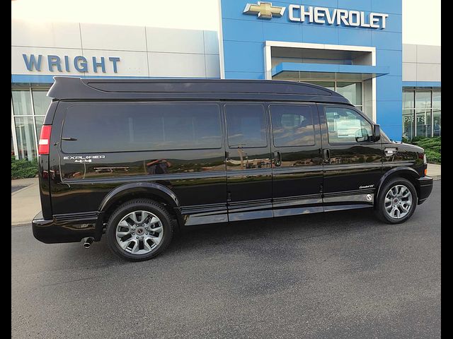 2026 GMC Savana Base