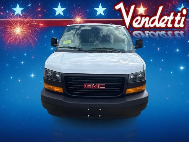 2026 GMC Savana Base
