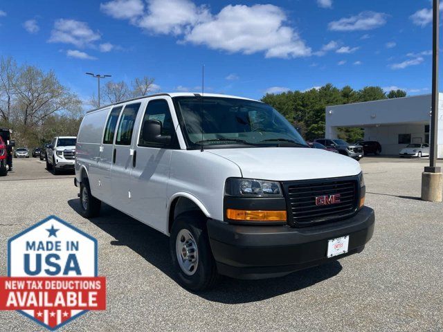 2026 GMC Savana Base