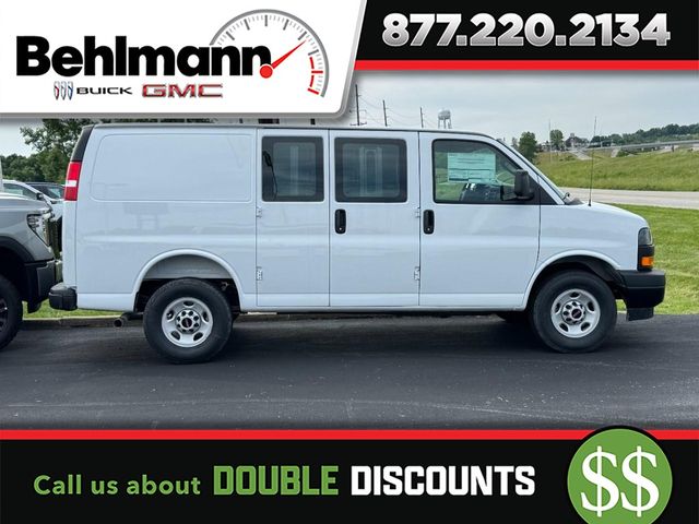 2026 GMC Savana Base