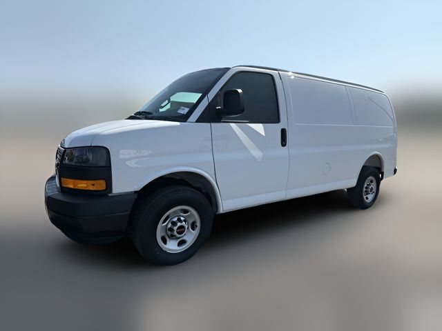 2026 GMC Savana Base