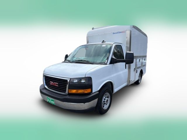 2026 GMC Savana Base