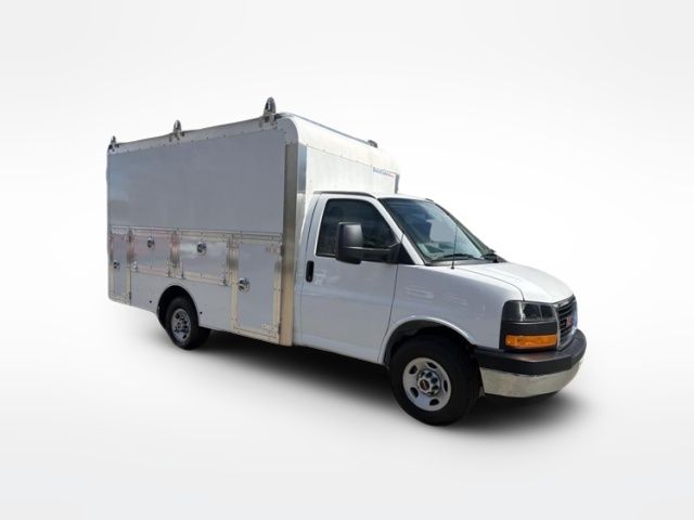 2026 GMC Savana Base