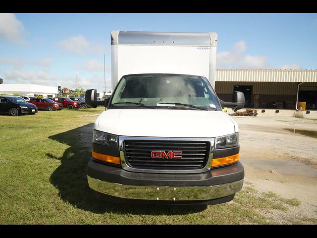 2026 GMC Savana Base