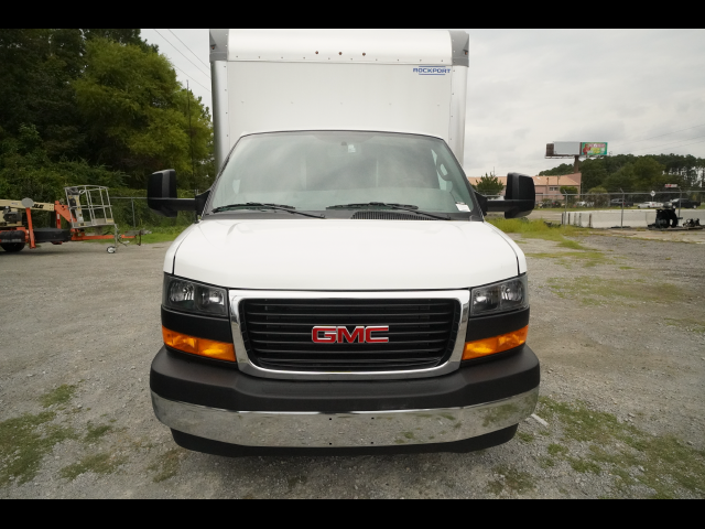2026 GMC Savana Base