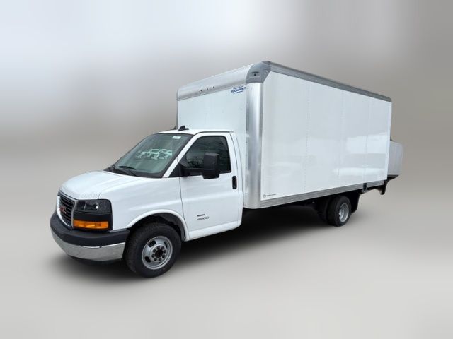 2026 GMC Savana Base
