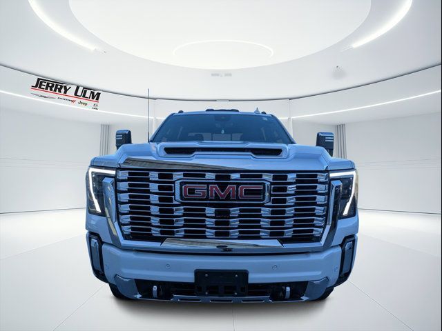 2026 GMC Sierra 2500HD Denali