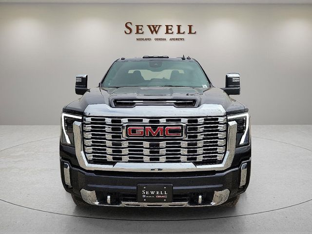 2026 GMC Sierra 2500HD Denali