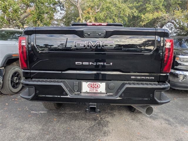 2026 GMC Sierra 2500HD Denali