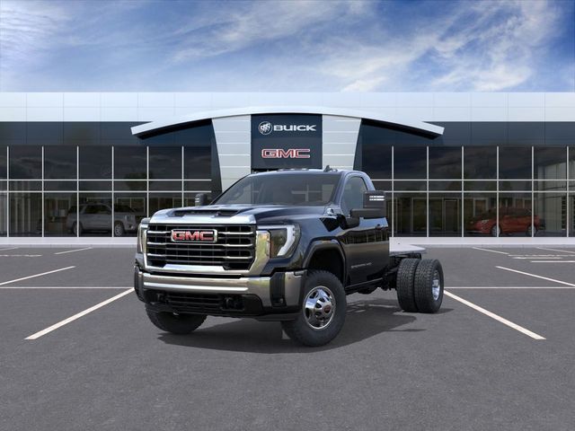 2026 GMC Sierra 3500HD SLE
