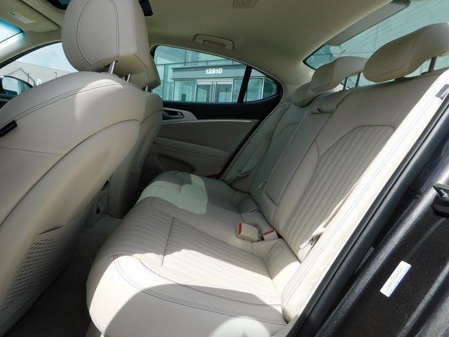 2026 Genesis G70 2.5T Prestige