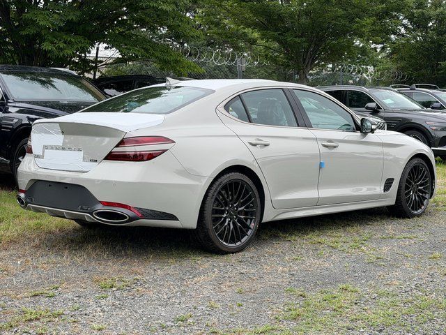 2026 Genesis G70 3.3T Prestige Graphite