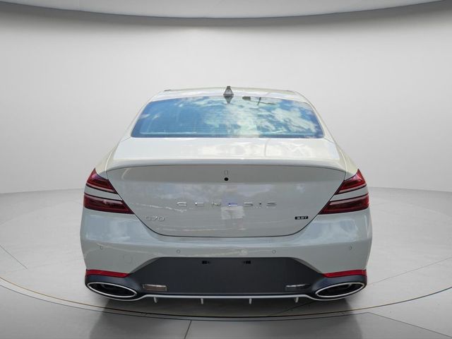 2026 Genesis G70 3.3T Prestige Graphite