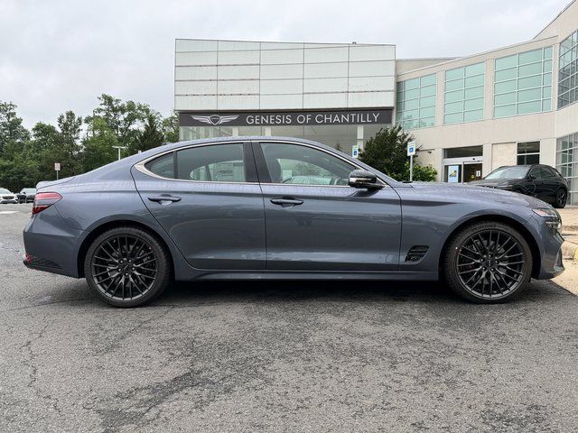 2026 Genesis G70 3.3T Prestige Graphite