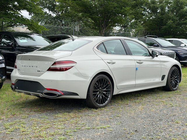 2026 Genesis G70 3.3T Prestige Graphite