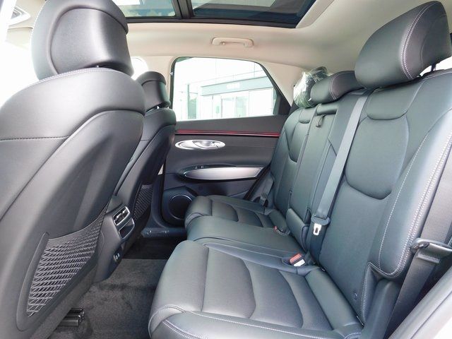 2026 Genesis GV70 2.5T Select