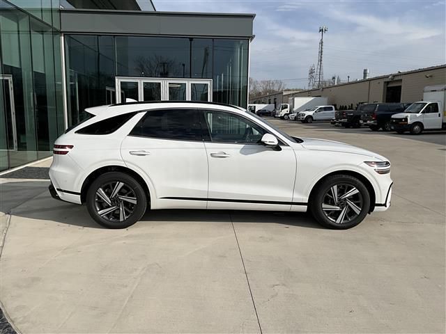 2026 Genesis GV70 3.5T Sport Advanced