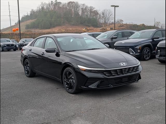 2026 Hyundai Elantra SEL Sport Premium
