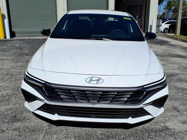 2026 Hyundai Elantra Hybrid SEL Sport