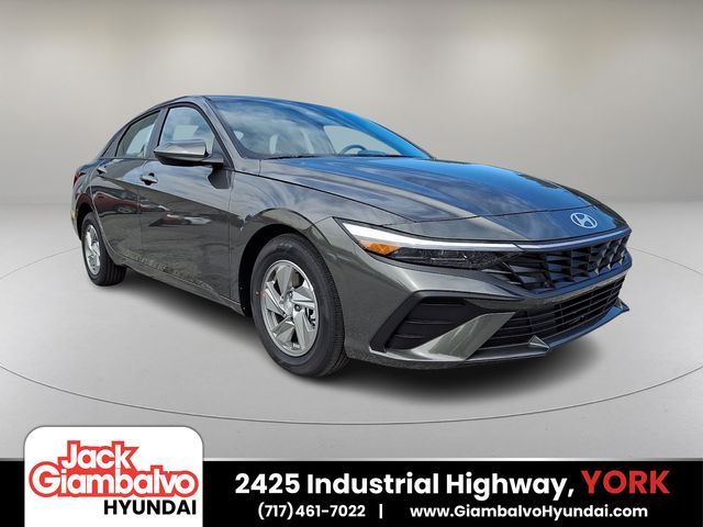 2026 Hyundai Elantra SE