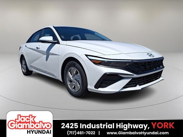 2026 Hyundai Elantra SE