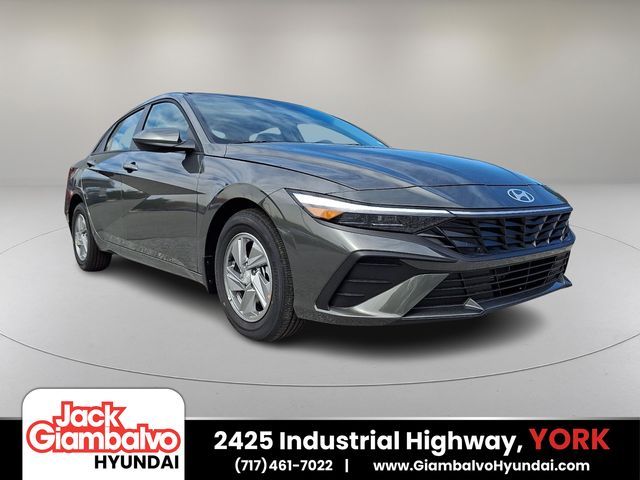 2026 Hyundai Elantra SE