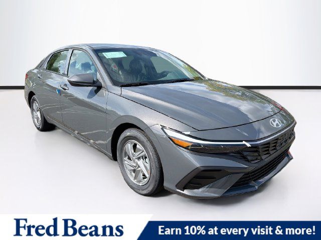 2026 Hyundai Elantra SE