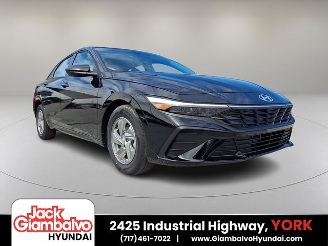 2026 Hyundai Elantra SE