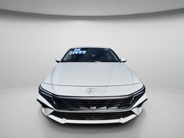2026 Hyundai Elantra SE