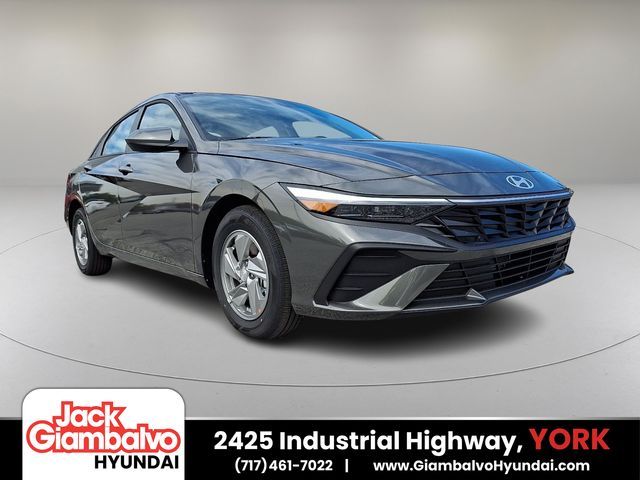 2026 Hyundai Elantra SE